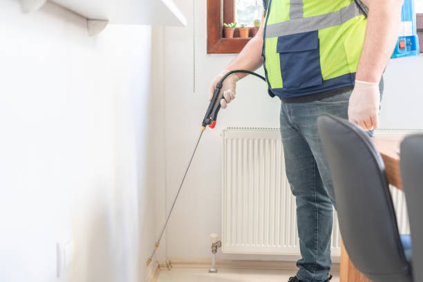 Best Commercial Pest Control Services  in Wildwood, MO